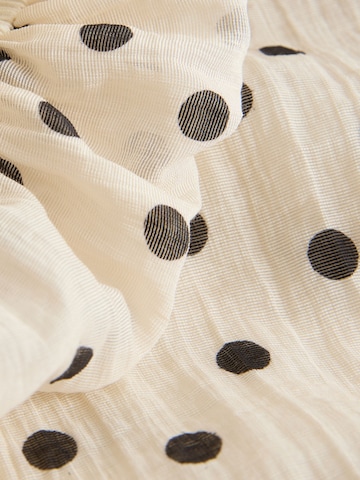 Robe Next en blanc
