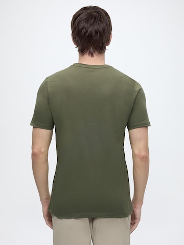 BOSS T-Shirt 'Tales' in Grün