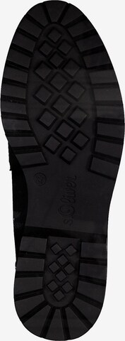 s.Oliver - Sapato Slip-on em preto