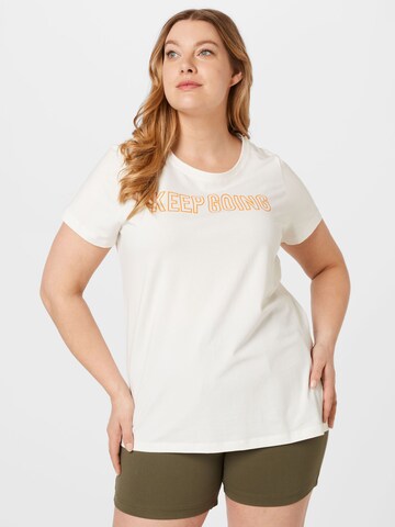 Vero Moda Curve - Camiseta 'SANDRA' en blanco: frente