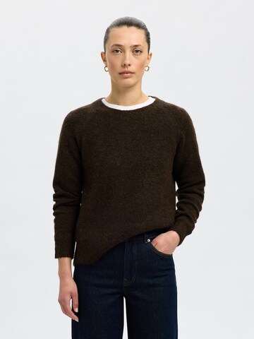 Pull-over 'SLFLULU' SELECTED en marron : devant