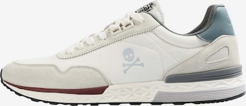 balta Scalpers Sportbačiai be auliuko 'Harry': priekis