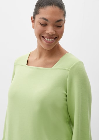 TRIANGLE - Camisa em verde