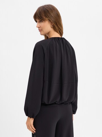 Veste mi-saison Marc Cain en noir