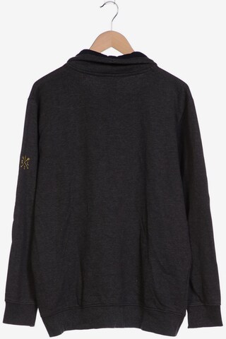 !Solid Sweatshirt & Zip-Up Hoodie in XL in Grey