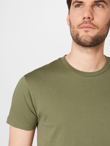 T-Shirt 'Thor' MADS NORGAARD COPENHAGEN en vert