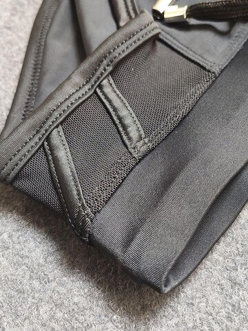 BIMONI Sportbadehose 'Badeslip Netz Mesh' in Schwarz