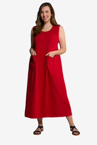 Robe Ulla Popken en rouge : devant