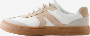 Next Sneakers in Wit: voorkant