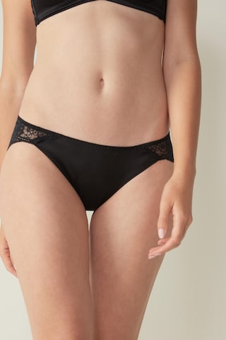 INTIMISSIMI Panty in Black: front