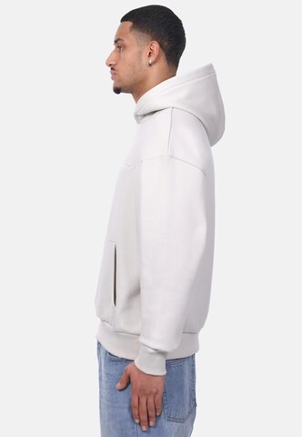 Sweat-shirt 'Embo' Dropsize en gris