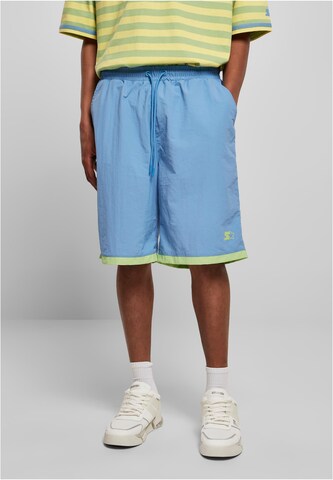 Starter Black Label Loosefit Shorts in Blau: Vorderseite
