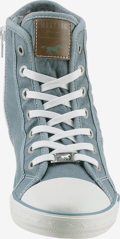 MUSTANG Sneakers hoog in Blauw