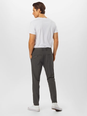 Matinique Slim fit Trousers 'Liam' in Grey
