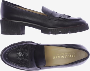 Brunate Flats & Loafers in 39 in Black: front