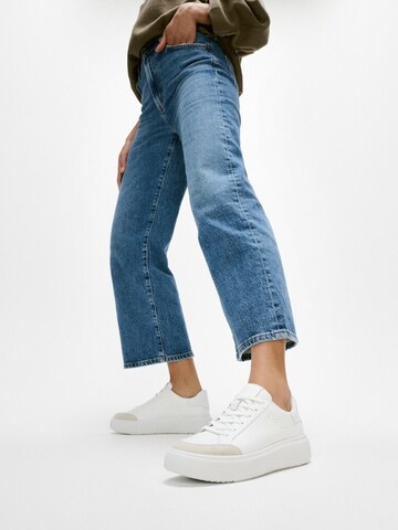 FitFlop Sneakers in White