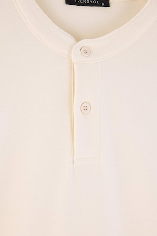 T-Shirt Trendyol en beige