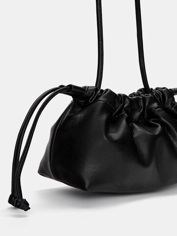 Poche ventrale Pull&Bear en noir