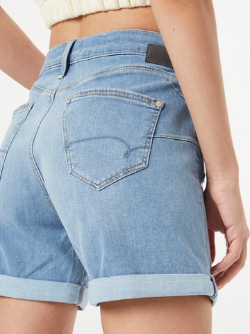 Mavi regular Jeans 'Pixie' i blå