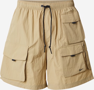 Nike Sportswear Брюки-карго в Бежевый: спереди