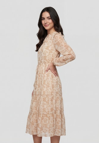 Usha - Vestido en beige