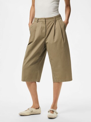 PIECES Regular Shorts 'Bermuda' in Braun: Vorderseite