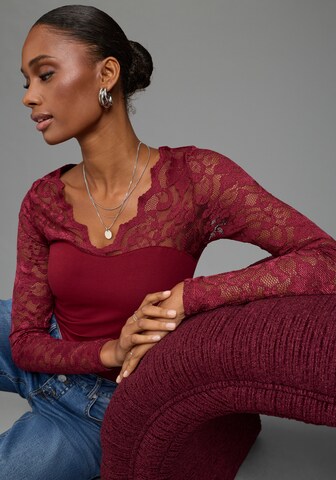 LAURA SCOTT Shirt in Red