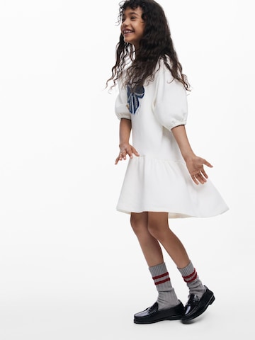 Robe Desigual en blanc