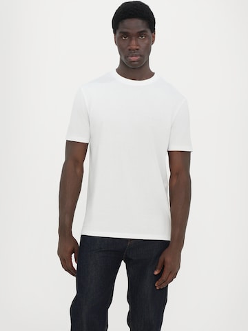 ARMANI EXCHANGE Тениска в бяло