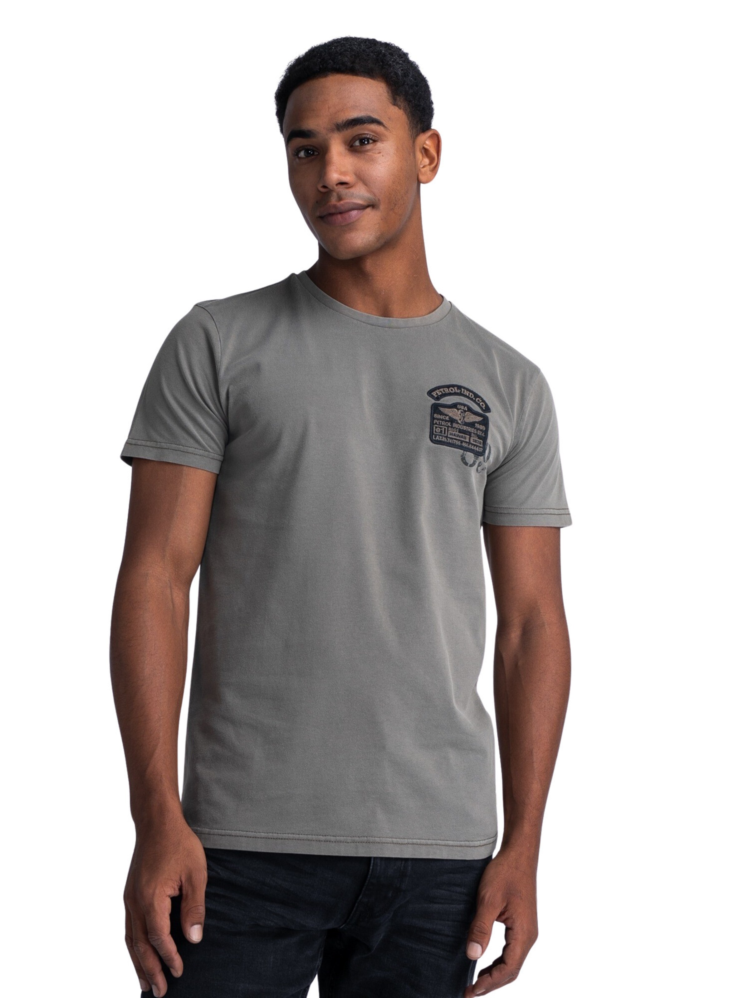 T-Shirt 'Palmetto' Petrol Industries en marron : devant