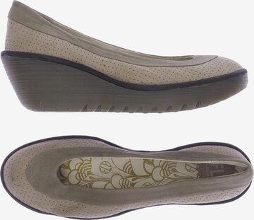 FLY LONDON Flats & Loafers in 41 in Beige: front