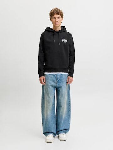 JACK & JONES Sweatshirt 'JJAERO' in Zwart