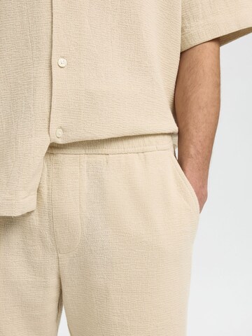 SELECTED Loose fit Pants 'SLHCal' in Beige