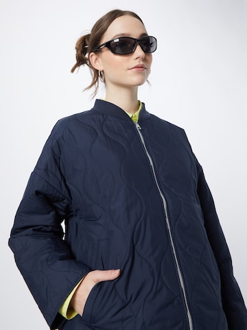 ESPRIT Jacke in Blau