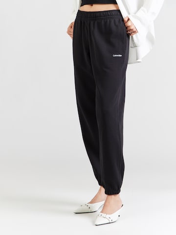 Calvin Klein Tapered Broek in Zwart: voorkant