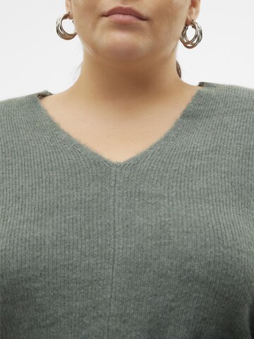 Vero Moda Curve Tröja 'VMCREWLEFILE' i grön