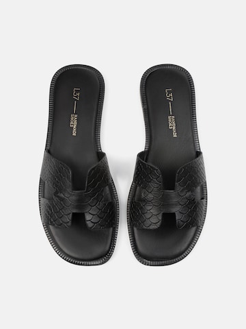 Mocassin 'MELT TO THE OCEAN' L37 HANDMADE SHOES en noir