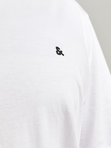 Jack & Jones Plus Bluser & t-shirts 'JJEPaulos' i hvid