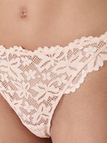 String 'Legende' di ETAM in rosa