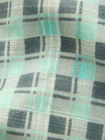 smALLSAINTS Set in Grün