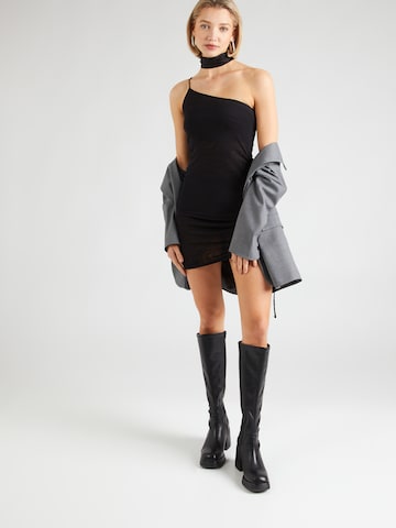 Robe Monki en noir