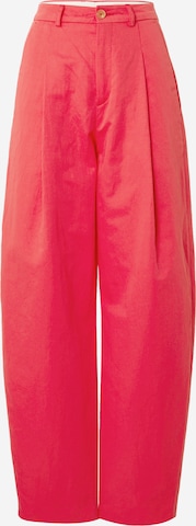 DRYKORN Loose fit Pleat-Front Pants 'ACCEPT' in Red: front
