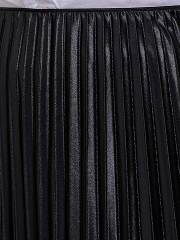 Bigdart - Saia em preto