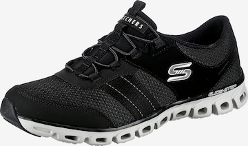 SKECHERS - Sapatilhas slip-on em preto: frente