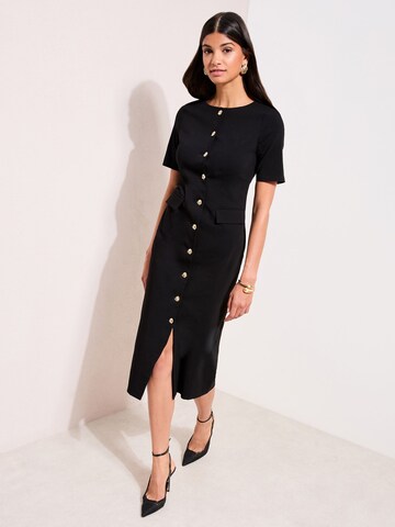 Rochie de la Friends Like These pe negru