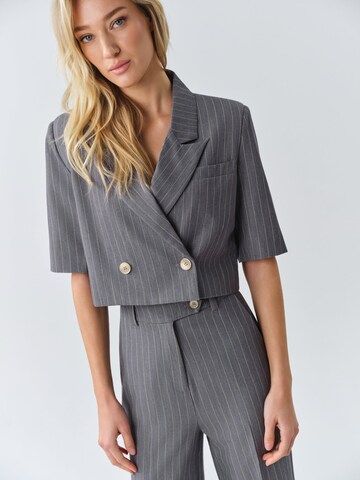 Blazer di MB by Marta Buzolic in grigio