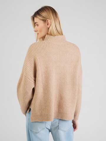 ABOUT YOU Pullover 'Maxi' in Braun