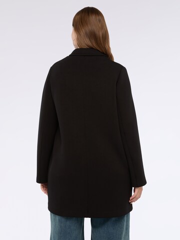 Manteau d’hiver Fiorella Rubino en noir