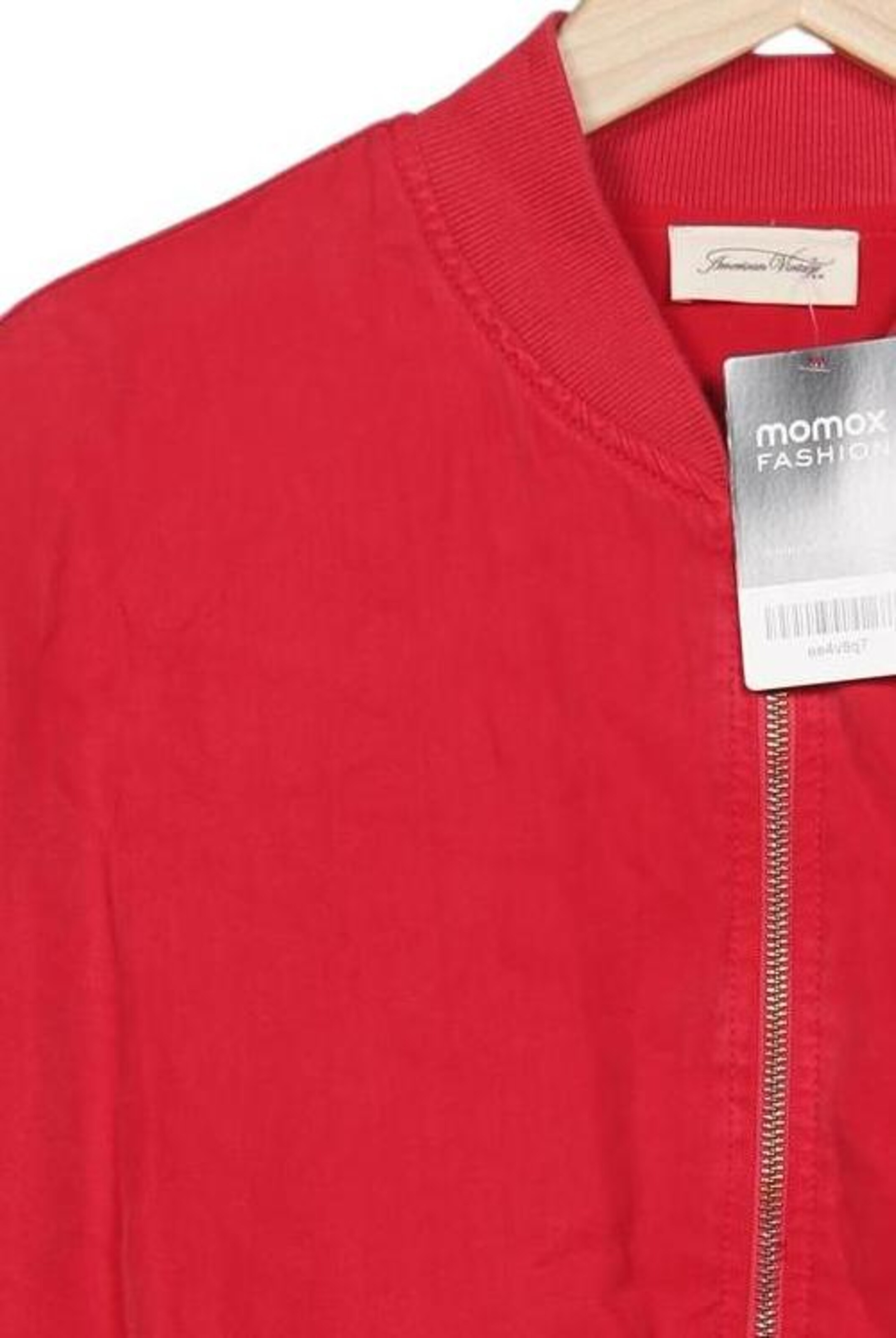 AMERICAN VINTAGE Jacket & Coat in M in Red