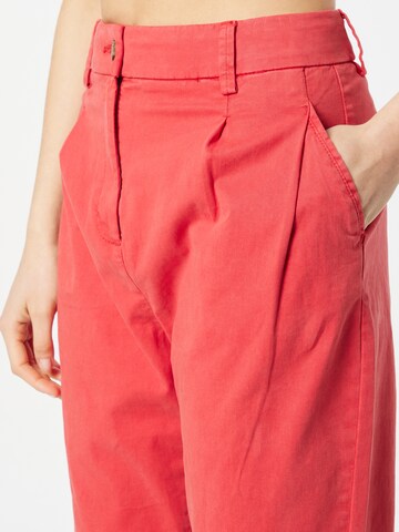 ESPRIT - regular Pantalón plisado en rojo